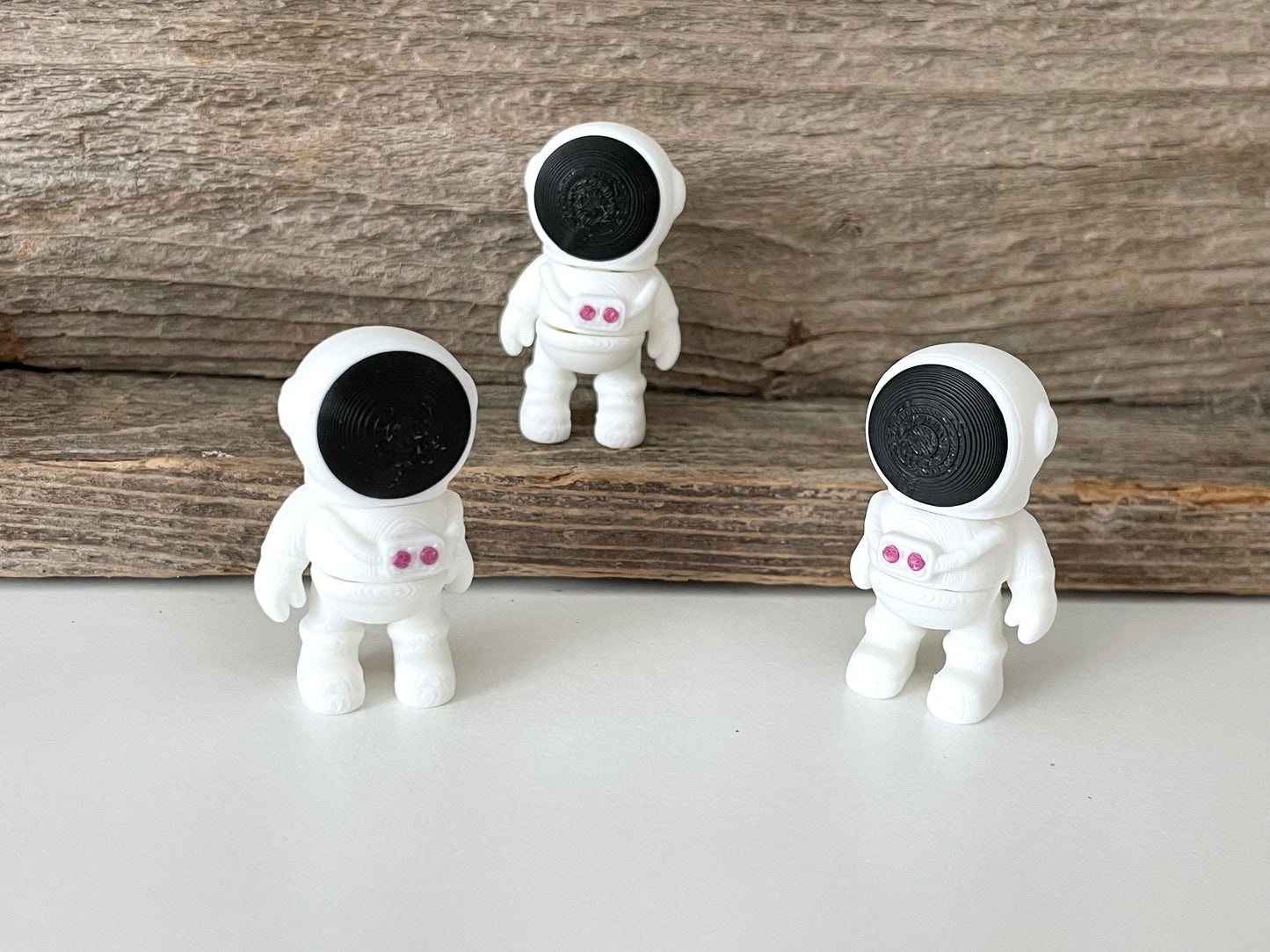 Mini Astronaut - Fantasy Forest 3D