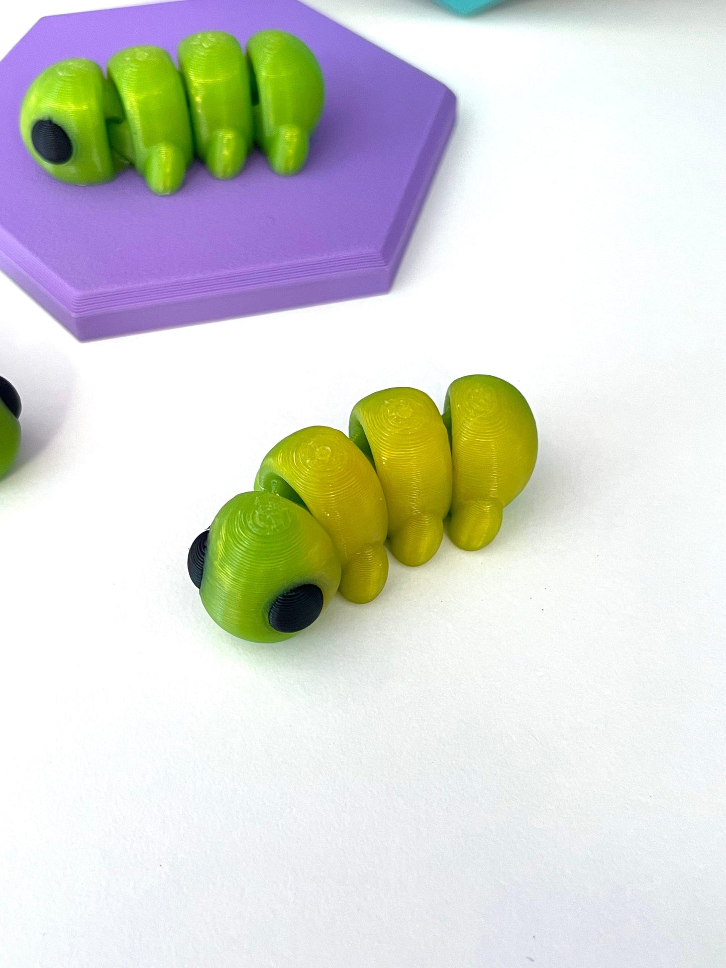 Mini Colour Change Caterpillars - Fantasy Forest 3D